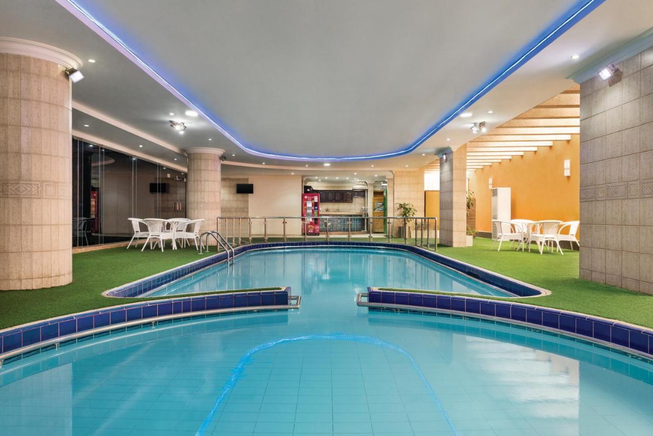Howard Johnson Dammam Hotel Экстерьер фото