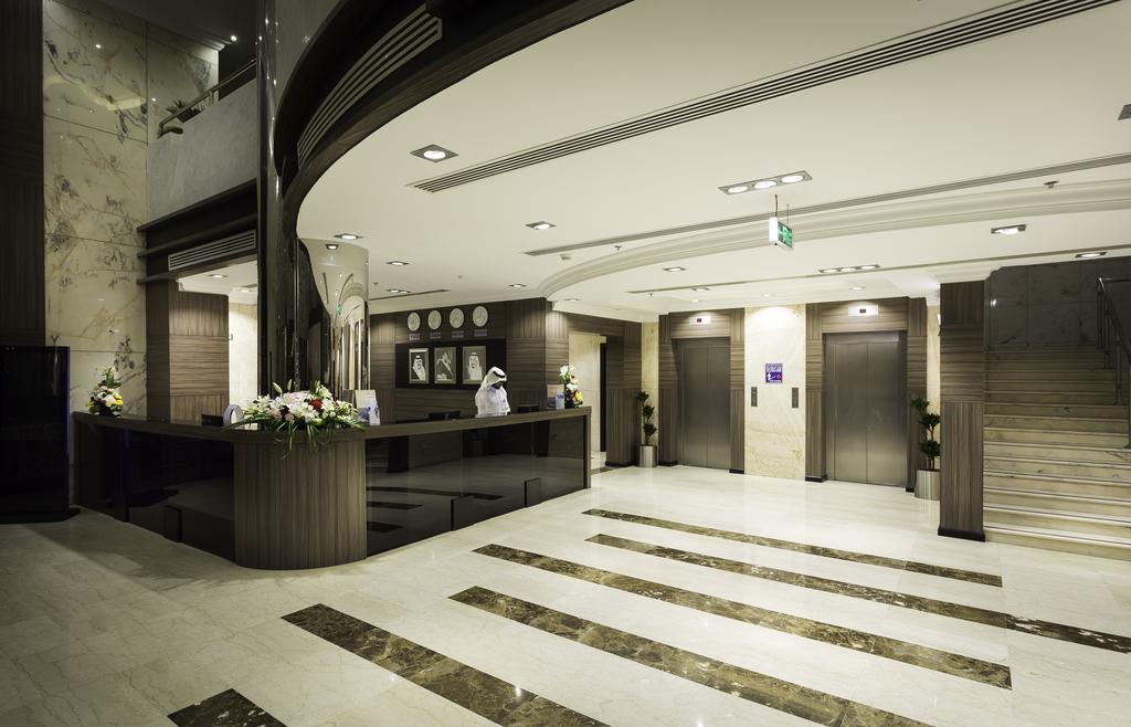 Howard Johnson Dammam Hotel Экстерьер фото