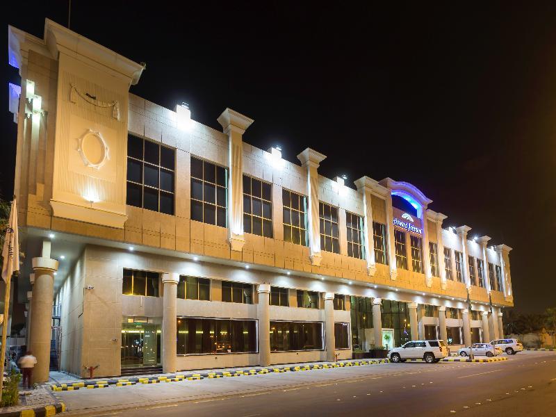 Howard Johnson Dammam Hotel Экстерьер фото